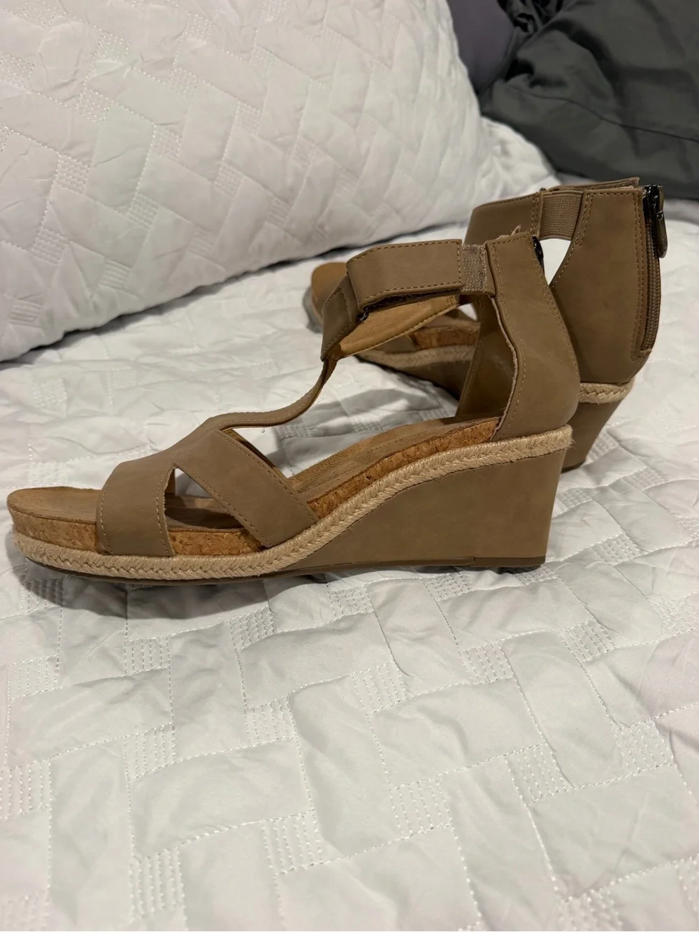 Adrienne Vittadini Taupe Strap Wedge Sandals